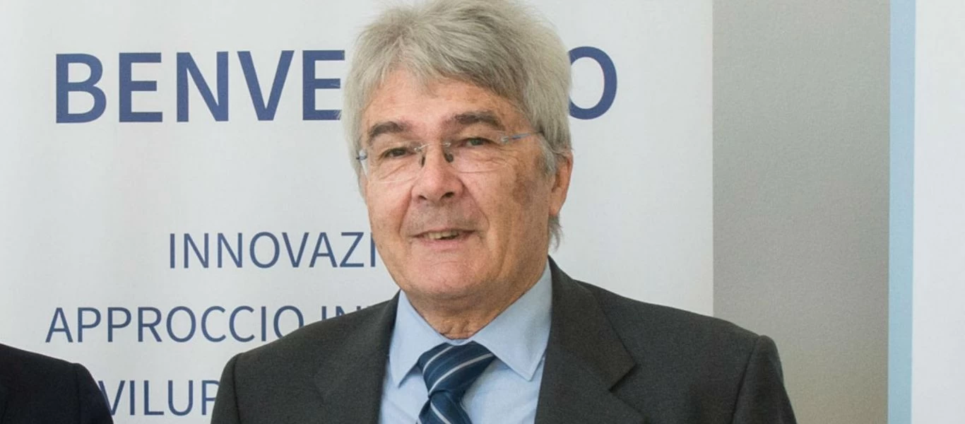 Πρώην Ιταλός υπουργός Ρ.Καστέλι: «Είμαι θύμα του εμβολίου - Όσα έζησα είναι αντίθετα με αυτά που λένε τα ΜΜΕ»